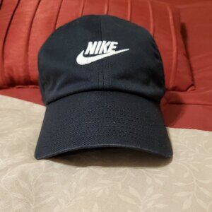 Nike Club Cap
